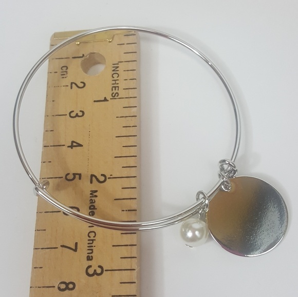 NEW Mama Bear Bangle Bracelet - Mom Mother Gift - Picture 4 of 4